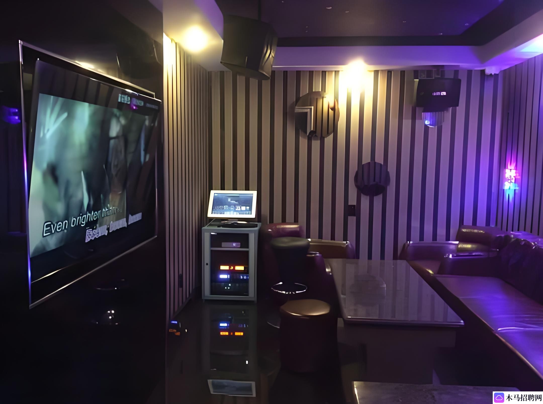 揭秘朝阳区夜生活：年轻人最爱的夜场派对指南